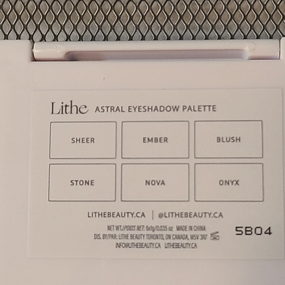 Lithe Eyeshadow Palette - Neutral and Pink 6 Shades NWOB RV $34
